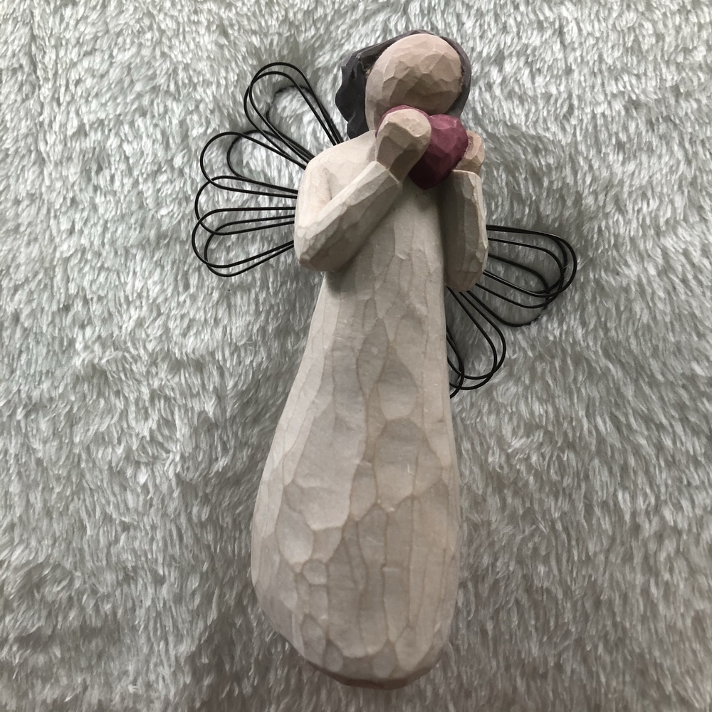 Willow Tree - Angel of the Heart - 5" Figurine